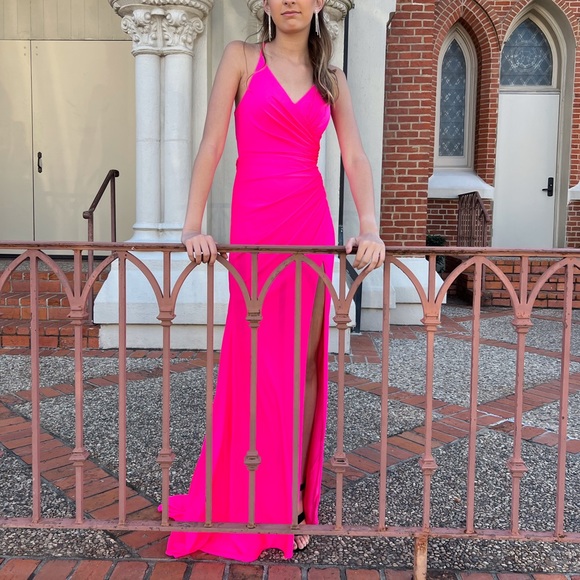 Gorgeous Electric Fuchsia Long Dress with Open Back - Picture 2 of 5